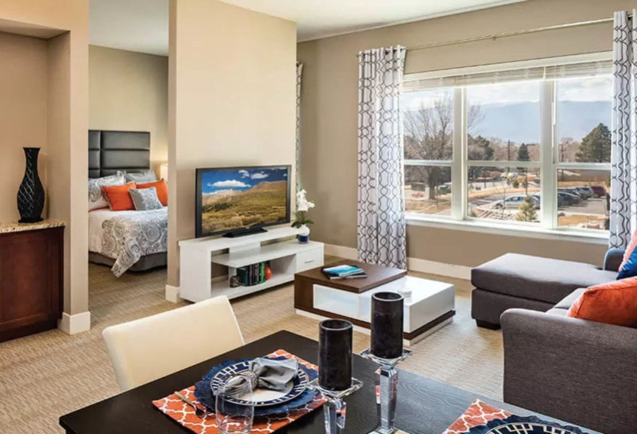 Sunny Vista Senior Living Community in Colorado Springs, CO - the retreat apartment landscape