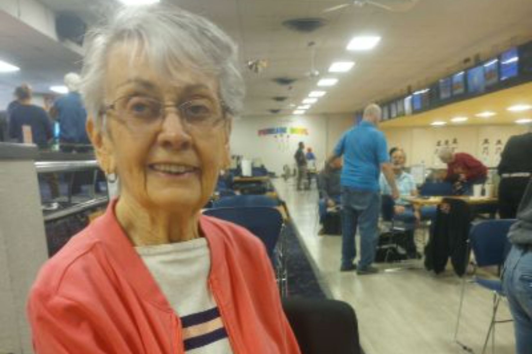 Sunny Vista Senior Living Community in Colorado Springs, CO - independent resident playing bowling landscape